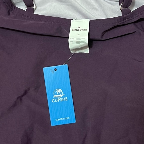 Medium Purple CUPSHE Women's Shirring Design V-Neck Low Back One Piece Swimsuit - Picture 7 of 7